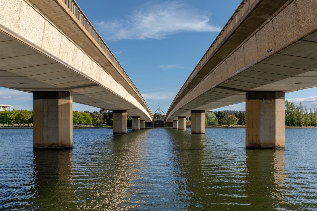 Commonwealth Avenue Bridge in Canberra
